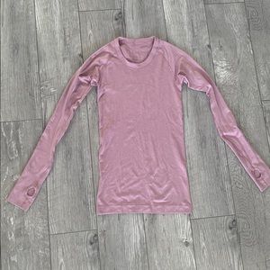 Swiftly tech lululemon long sleeve